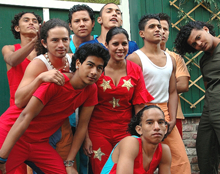 Escuela de la Comedia y del Mimo