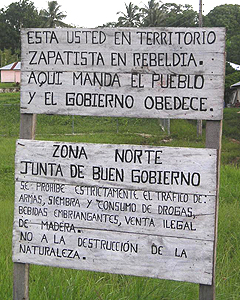 mexiko chiapas schild der zapatisten