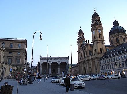 Odeonsplatz M&uuml;nchen | Foto: Klaus Schlaier