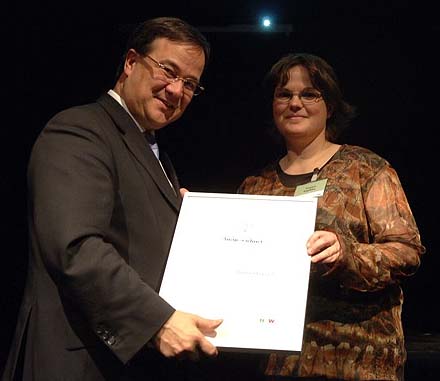 Irmgard Kopetzky und Minister Laschet