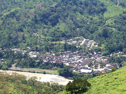Mendez in der Ecuador-Provinz Santiago � Sitz der APPOS-Kooperative